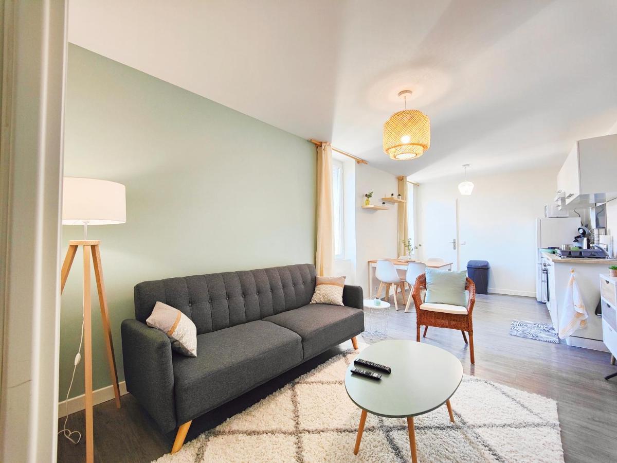 Agreable T2 Neuf -Le Dome- Apartment Riom Bagian luar foto